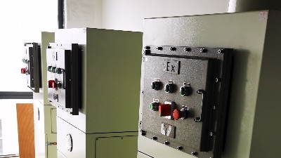 工業(yè)防爆式吸塵器-防爆工業(yè)除塵器-執(zhí)信環(huán)保,品質保障,售后完善！